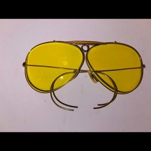 1970’s Vintage Ray-Ban Aviator Sunglasses